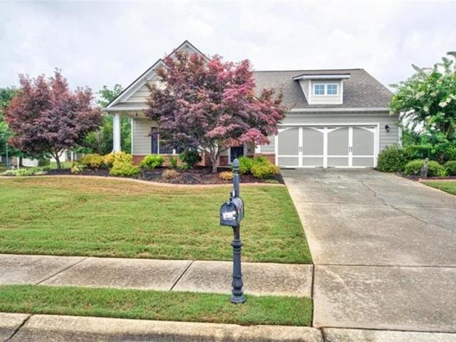 House for sale in Commerce, Jackson County