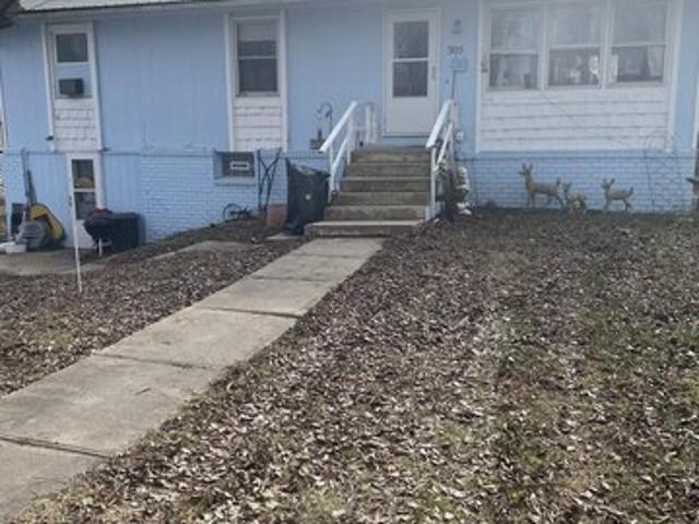 House for sale in Calhoun, Missouri