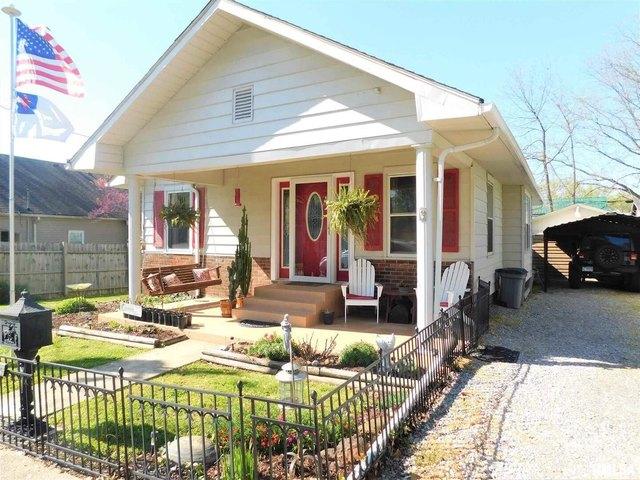 House for sale in West Frankfort, Illinois