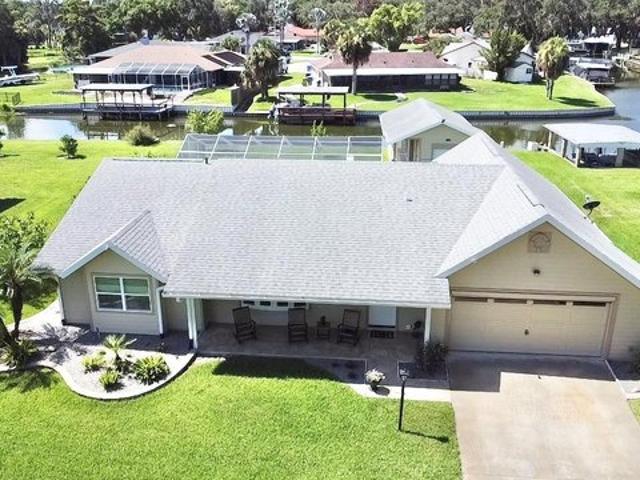 House for sale in Tavares, Florida