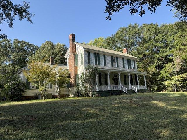 House for sale in Marion, Alabama