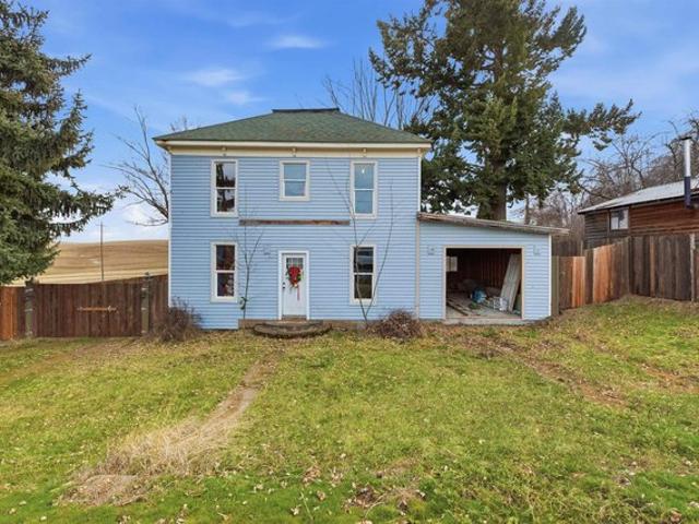 House for sale in Whitman, Washington