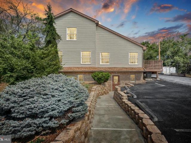 House for sale in Cumberland, Pennsylvania