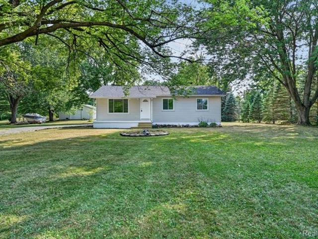 House for sale in Gaines, Michigan