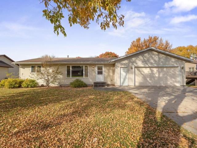 House for sale in Glencoe, McLeod County