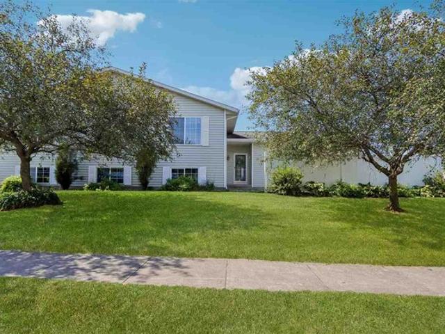 House for sale in Belland's Western Knolls, Williamsburg