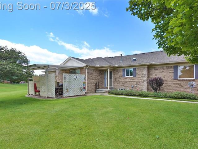 Condo for sale in Chesterfield