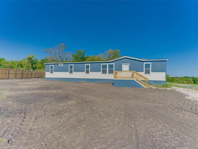 Property for sale in Ellis, Texas