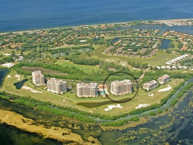 Condo for sale in Longboat Key, Manatee County