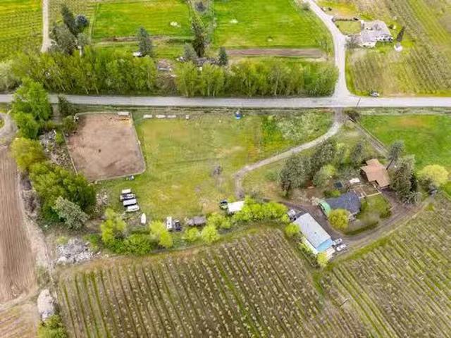 House for sale in Winfield, British Columbia