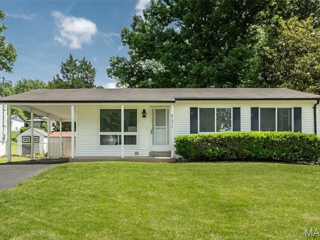 House for sale in Maryland Heights, Missouri