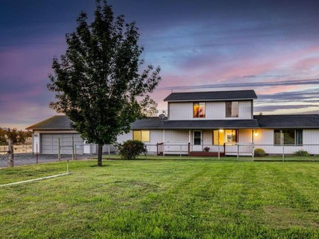 House for sale in Prineville, Crook County