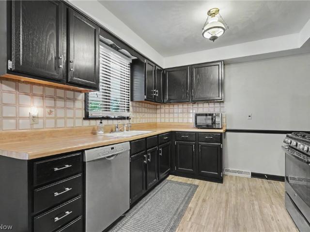 House for sale in Poland, Ohio