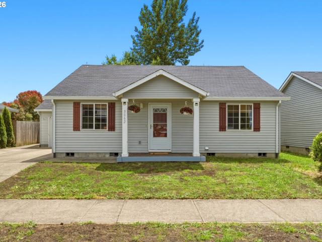 House for sale in Oregonia