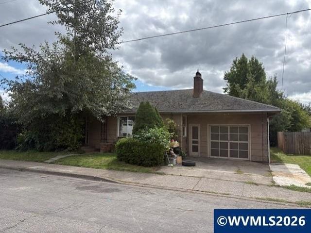 House for sale in Salem, Marion County