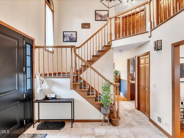 House for sale in Fort Hunter, Town of Guilderland