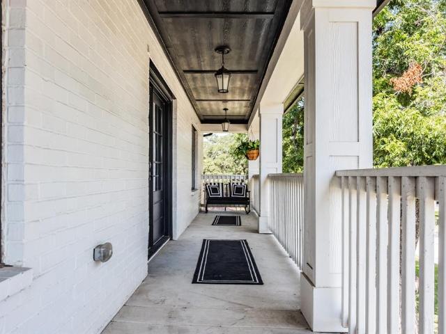 House for sale in Farmers Branch, Texas