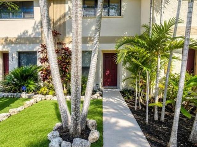 Condo for sale in Oakland Park, Florida