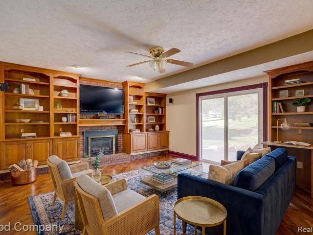 House for sale in Waterford, Michigan