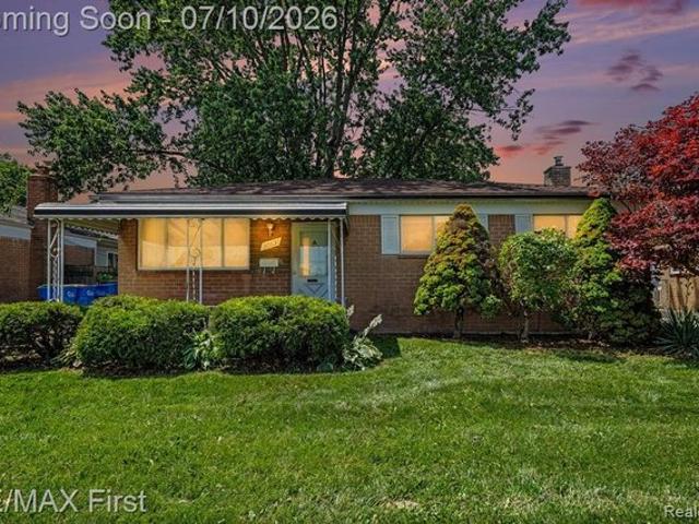 House for sale in Warren, Michigan