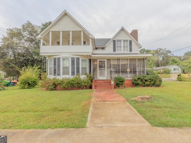 House for sale in Menlo, Georgia