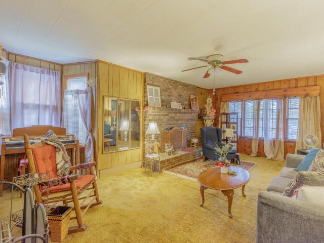 Commercial for sale in Menlo, Georgia