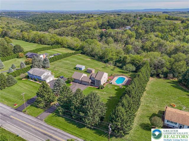 House for sale in Weidasville, Lowhill Township