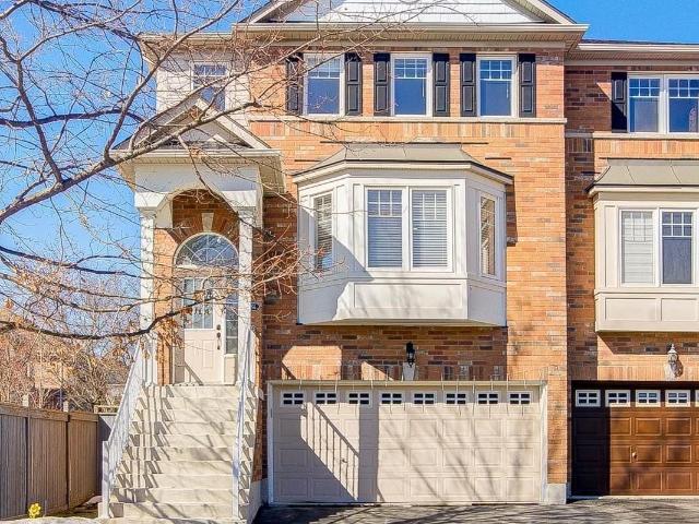 Townhouse for sale in Woburn, Ontario