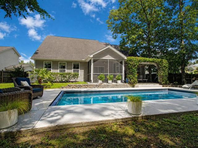 House for sale in Colony North, North Charleston