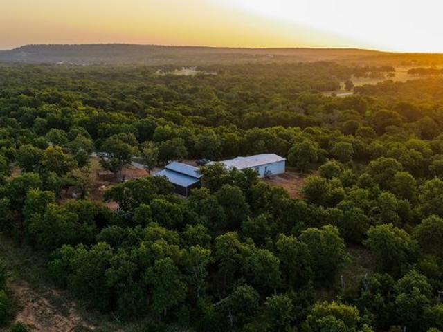 Farm for sale in Bowie, Texas