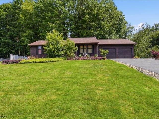 House for sale in Uniontown, Ohio