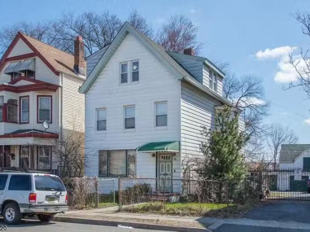 Condo for rent in East Orange