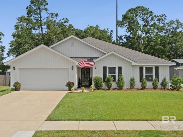 House for sale in Lillian, Alabama
