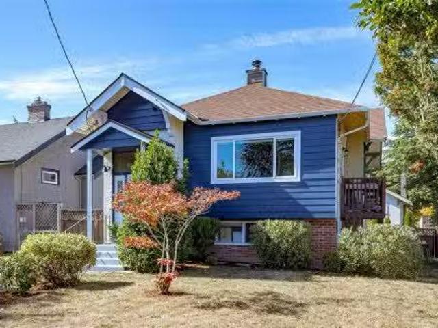 House for sale in Victoria, British Columbia