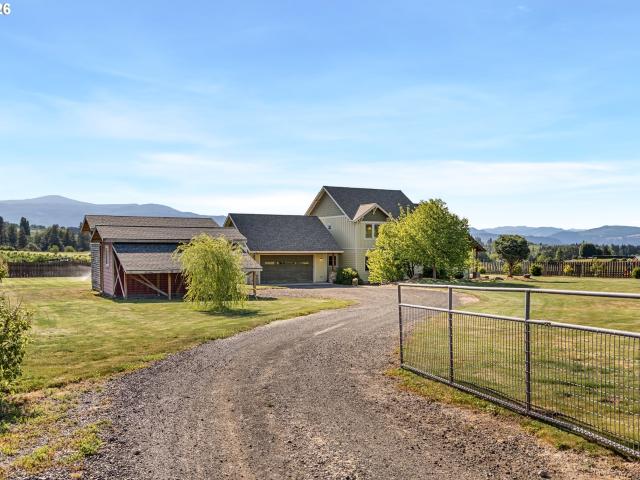 House for sale in Oregonia