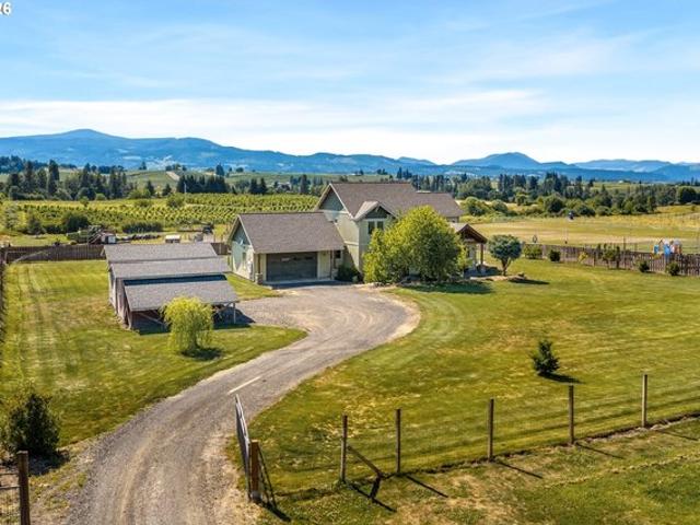 House for sale in Oregonia