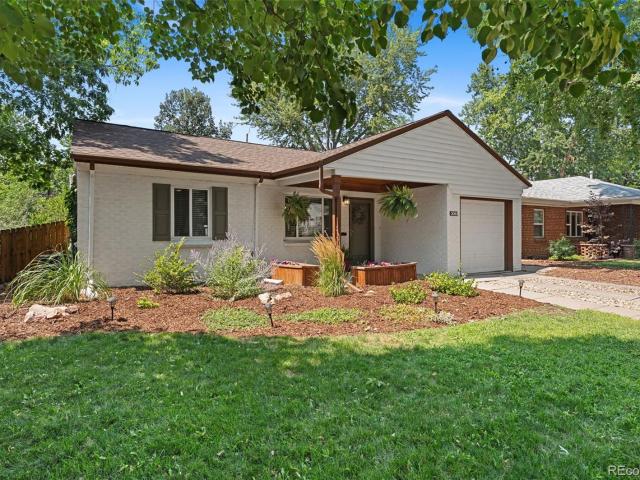 House for sale in Arapahoe, Colorado