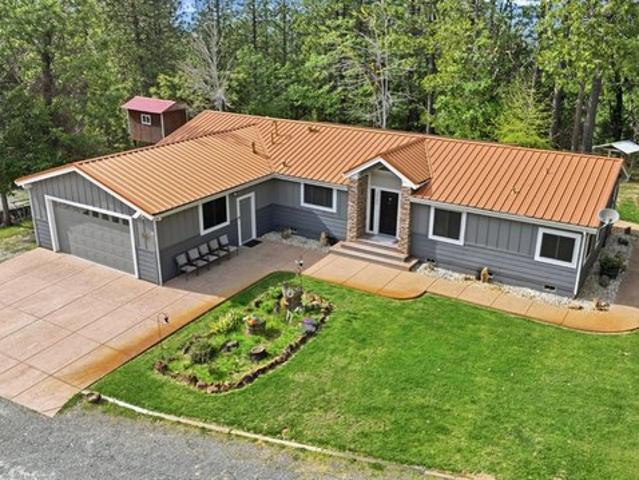House for sale in Gold Run, California