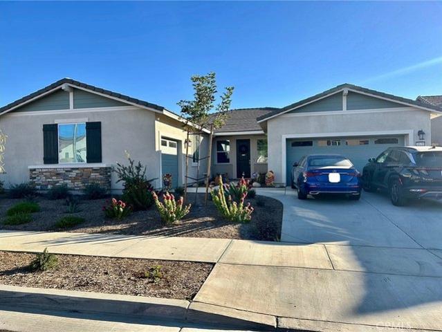 House for sale in Homeland, California