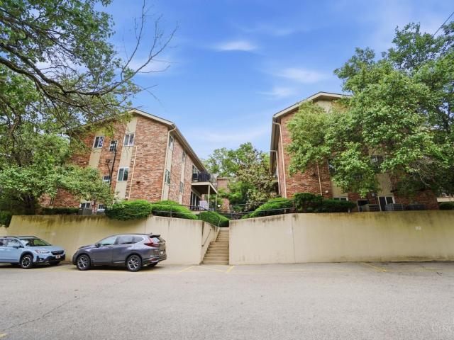 Condo for sale in Roselawn, Ohio