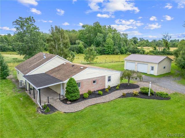 House for sale in Niagara, New York