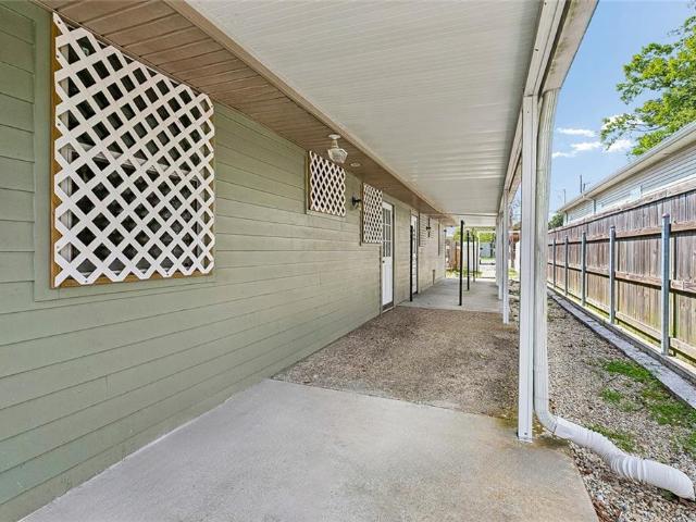 Commercial for sale in Kenner, Louisiana