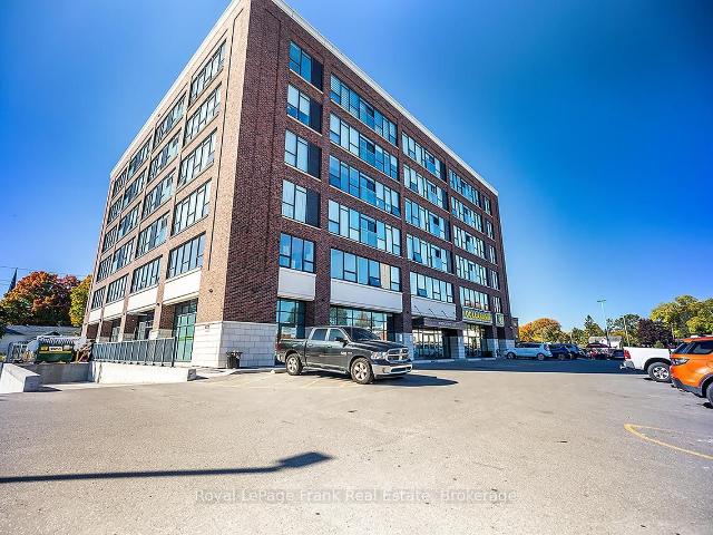 Condo for sale in Woburn, Ontario