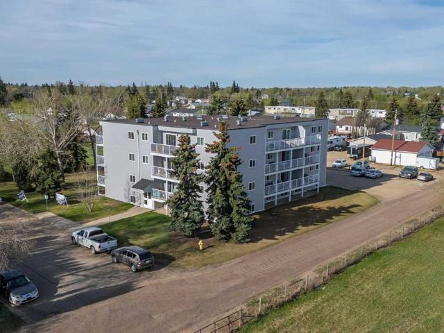 Apartment for sale in Camrose, Alberta