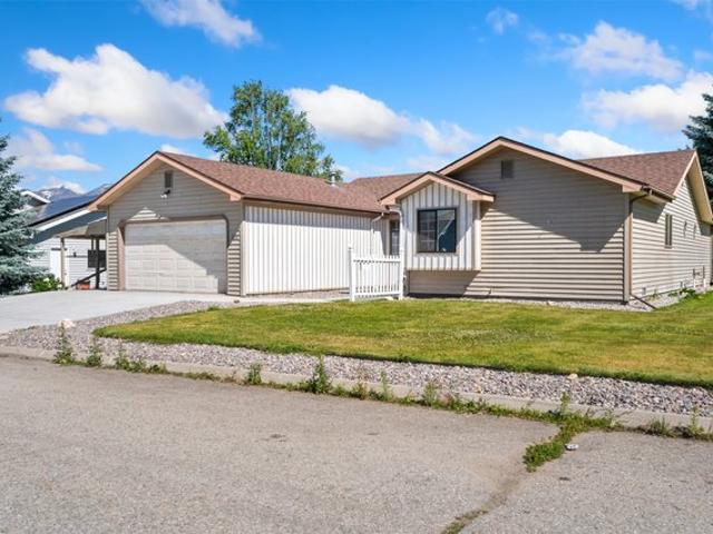 House for sale in Ravalli, Montana