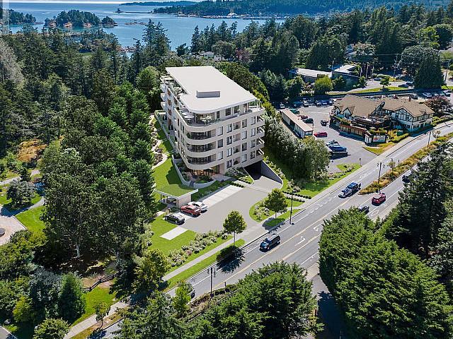 Condo for sale in British Columbia