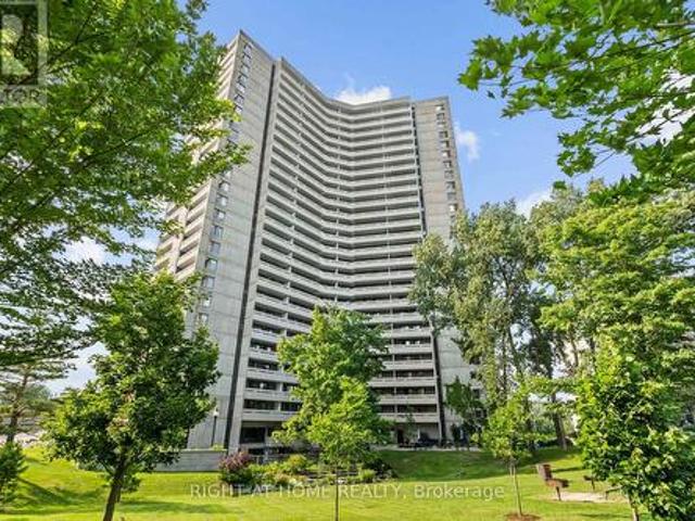 Property for rent in Bay, Ottawa