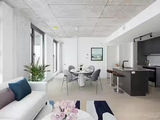Condo for sale in Saint Laurent