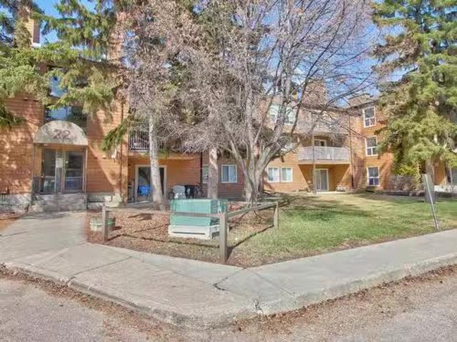 Condo for sale in St. Albert