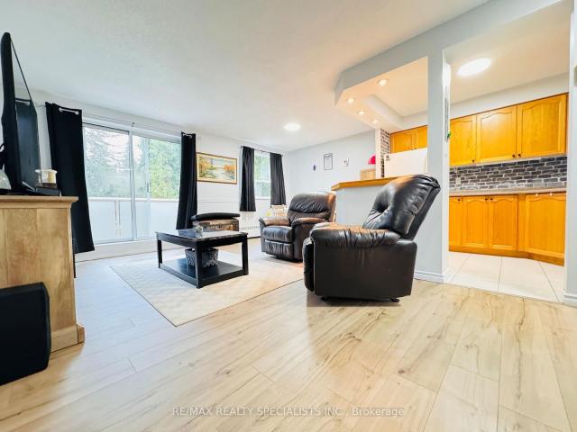 Condo for sale in Woburn, Ontario